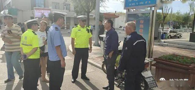 忻州:交警查扣24辆摩托车!市区禁行摩托车!‘爱游戏(ayx)中国官方网站’(图2)
忻州:交警查扣24辆摩托车!市区禁行摩托车!‘爱游戏(ayx)中国官方网站’(图2)