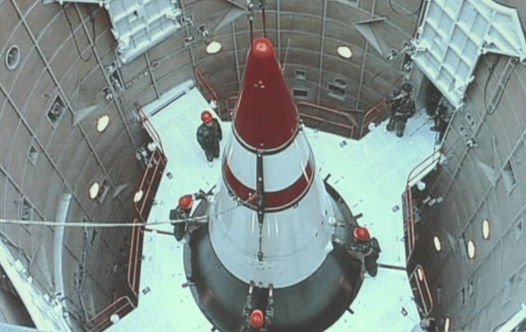 如果乌克兰没有销毁核武器 现在国家有多强大呢?“爱游戏(ayx)中国官方网站”(图10)
如果乌克兰没有销毁核武器 现在国家有多强大呢?“爱游戏(ayx)中国官方网站”(图10)