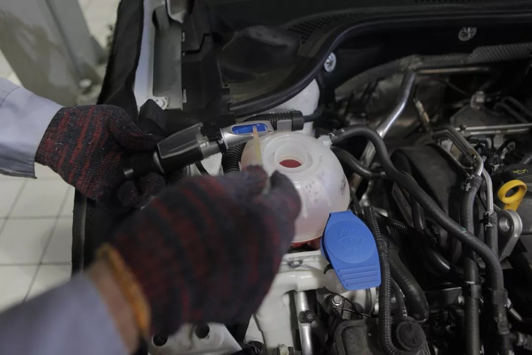 ‘ayx官方网站’
结了婚的女人有这三种行动 那是想来段婚外婚(图2) ayx官网