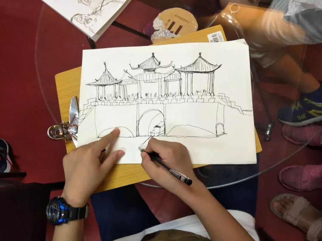 ayx官网_
德国各都会出轨率排名！男女大差别…