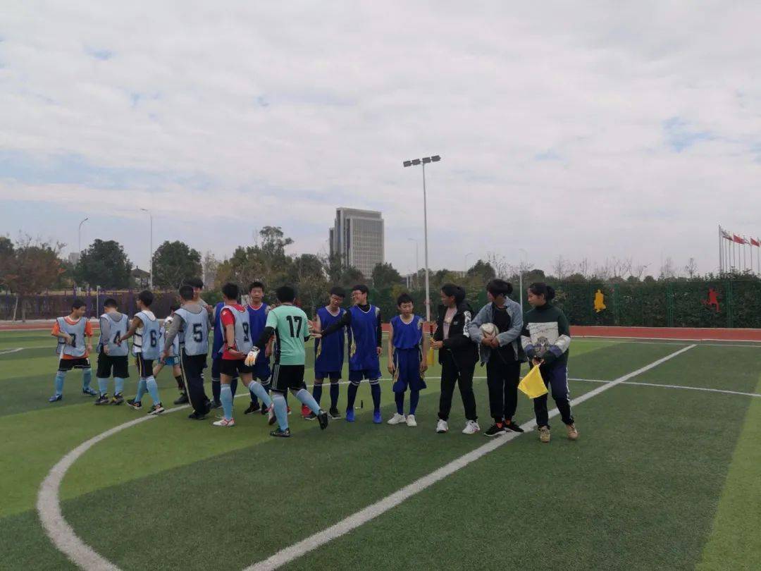 
浦江四中足球队征战“菁英杯”载誉而归【ayx官方网站】(图11)
