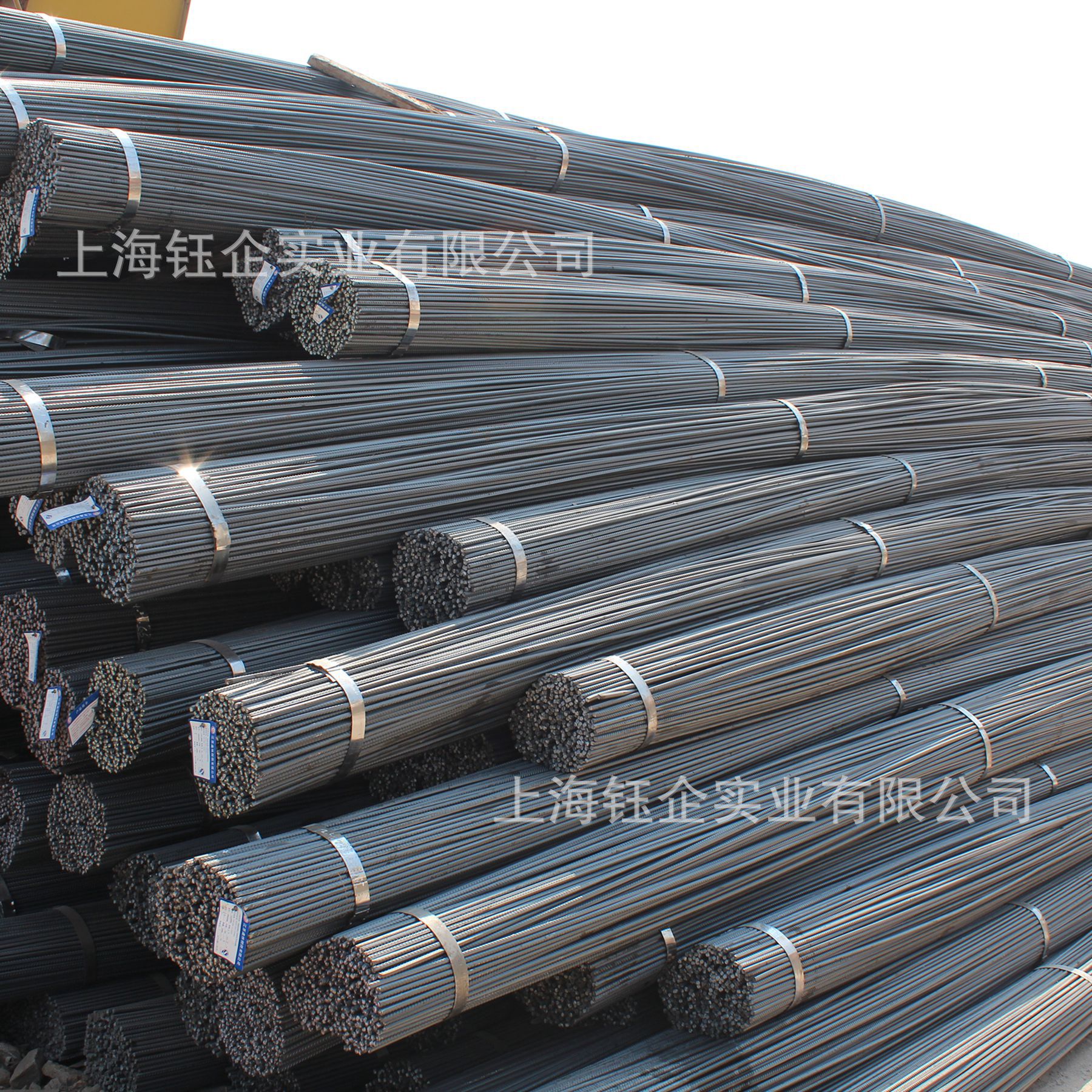 伊斯科:想看皇马笑话的人,早晚会灰溜溜地夹起尾巴-ayx官方网站(图2) ayx官方网站