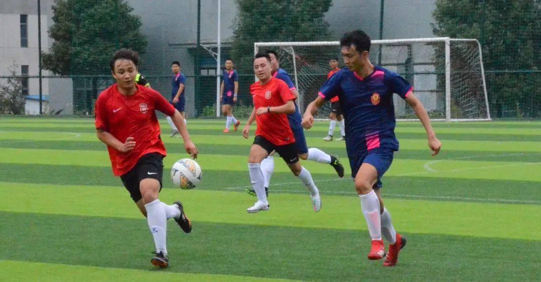 
魅力之夜2020赛季贵阳业余足球甲级联赛 球醉3|ayx官方网站(图6)