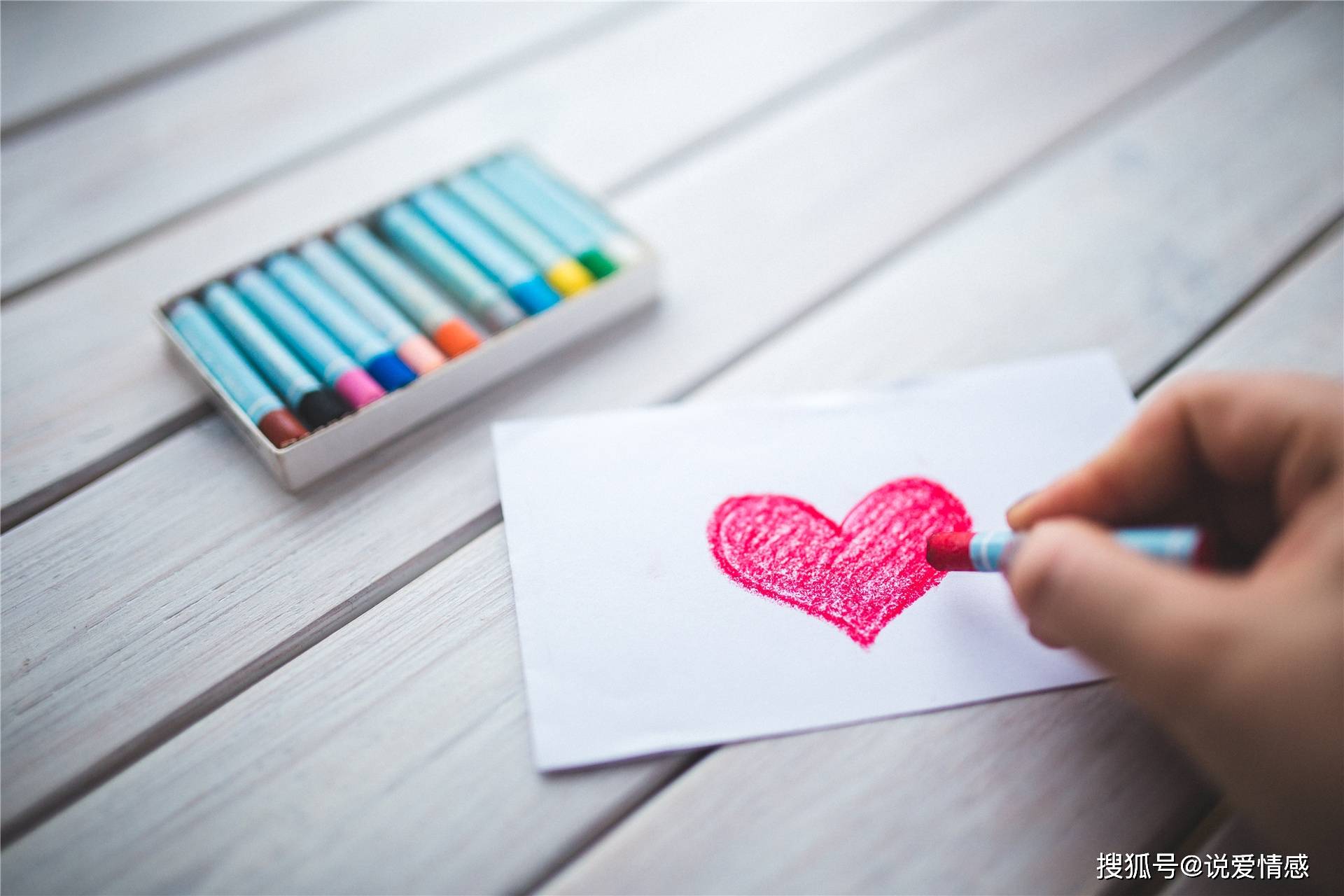 ayx官方网站|
一个女人对于男子来说 真正的吸引力是 可以满足他的“需求”(图7)