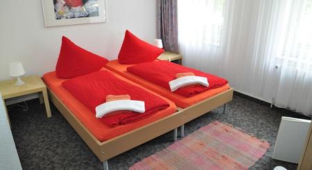 爱游戏（ayx）中国官方网站|农村快递如何跑赢“最后一公里”