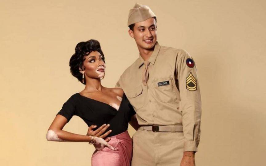 【ayx官方网站】
库兹马晒照致敬经典 詹皇隆多围观 名模女友深情表明湖人小将(图5)