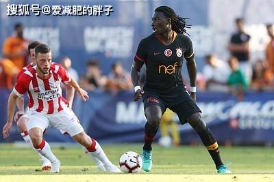 ayx官方网站：
欧冠最伟大的6个记载：C罗让梅西望其项背 这次皇马成了配景墙(图5)