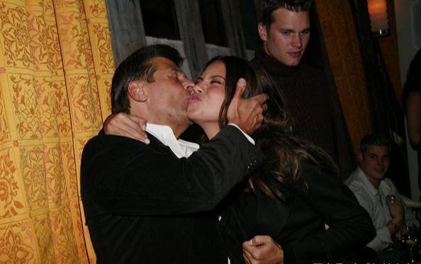 ayx官网：
2003年维密秀之后 维密天使都怎么样了？谁的变化最大(图4)