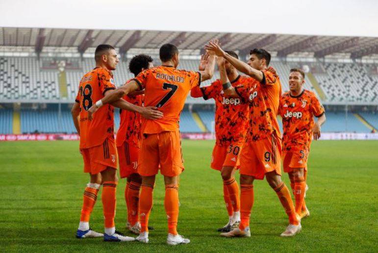 爱游戏（ayx）中国官方网站_
拉齐奥vs尤文图斯直播：C罗率队出击 斑马军团急需收复失地(图5)