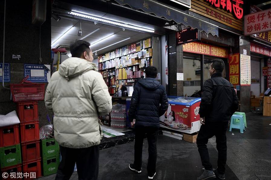 爱游戏（ayx）中国官方网站_曼联欧冠连战三大顶星 已过C罗姆巴佩两关 眼前是梅西这座大山